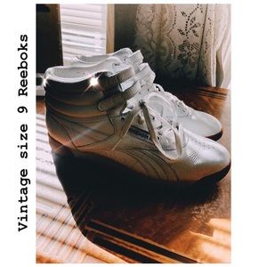 vintage reebok sneakers